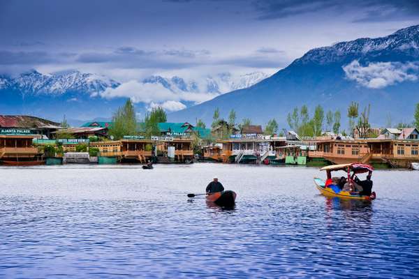 Ultimate Kashmir Experience Tour Package 5 Night / 6 Days