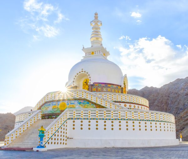 Leh Ladakh Tour Package for 6 Night 7 Days