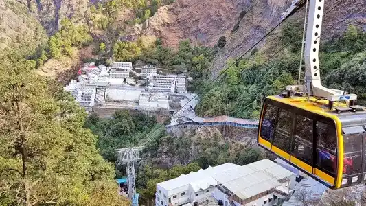 Vaishno Devi Darshan with Patnitop 3 Nights / 4 Days
